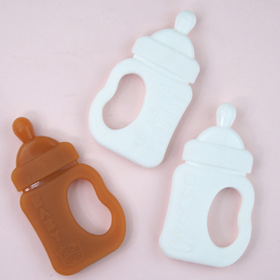 FDA BPA Free Bebek Silikon Ürünleri Süt Şişesi Diş Kaşıyıcı Oyuncak 10.5*5.5*1.5cm Kutulu